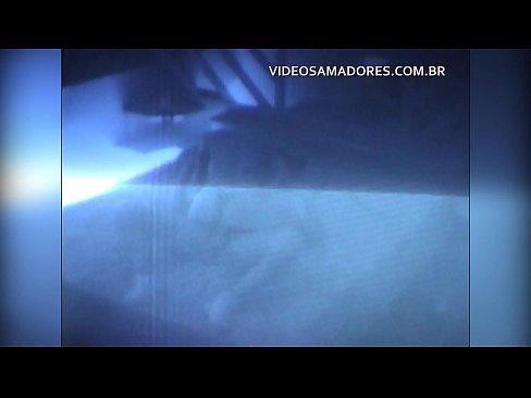 ❤️ Di films nwunye iberibe onye agbata obi na-achọpụta na ọ bụ a cuckold ❤️ Anal porn ❌️