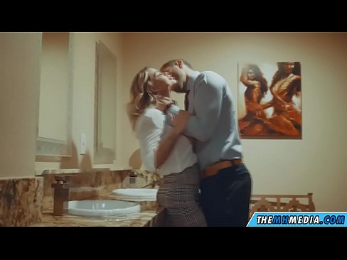 ❤️ Mgbe isi awọ na-acha uhie uhie rafuo gị n'ime ụlọ mposi ọha ❤️ Anal porn ❌️
